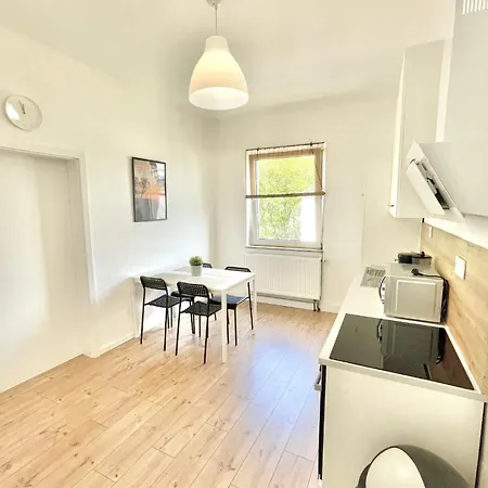 Bege Workstay * Essen